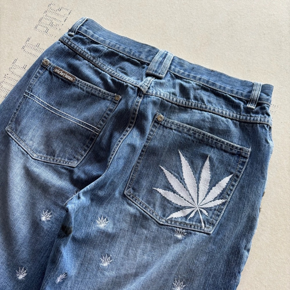 90's Baggy Plant Jorts